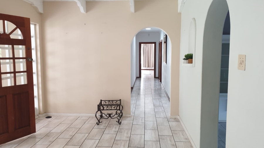 3 Bedroom Property for Sale in Beacon Bay Eastern Cape
